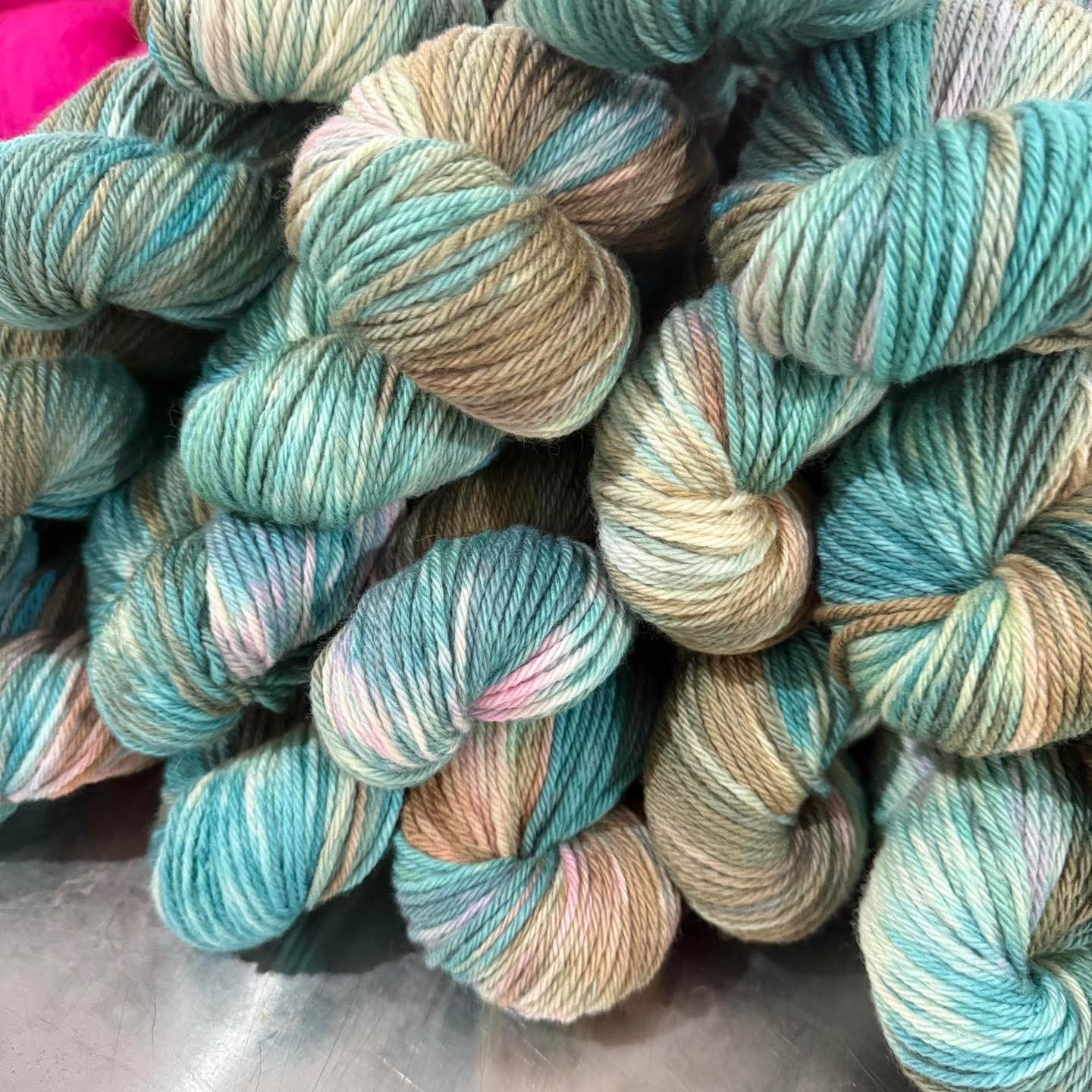 'Art Deco' Polworth - Aran (Merino x Lincoln Longwool)