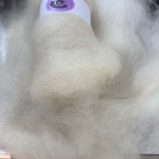 Carded  Leicester Longwool- Natural White